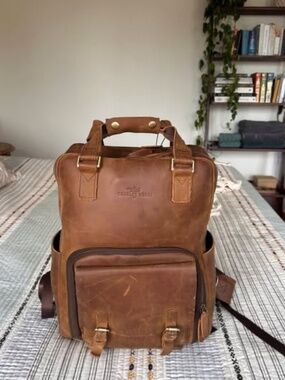 Charles Henri THE HENRI CAMERA BACKPACK
